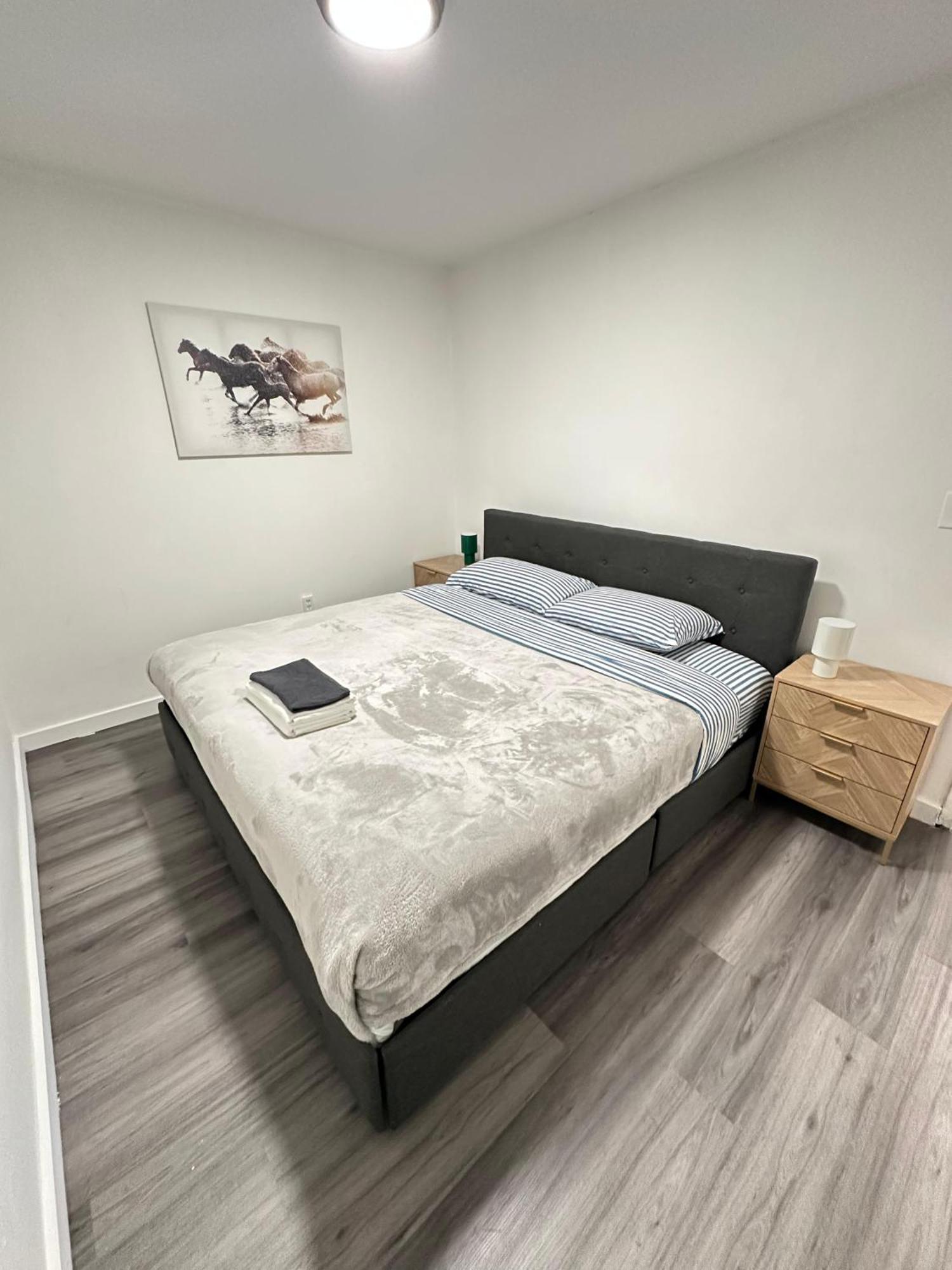 3Bd Cozy Unit Next To Central Park ニューヨーク エクステリア 写真